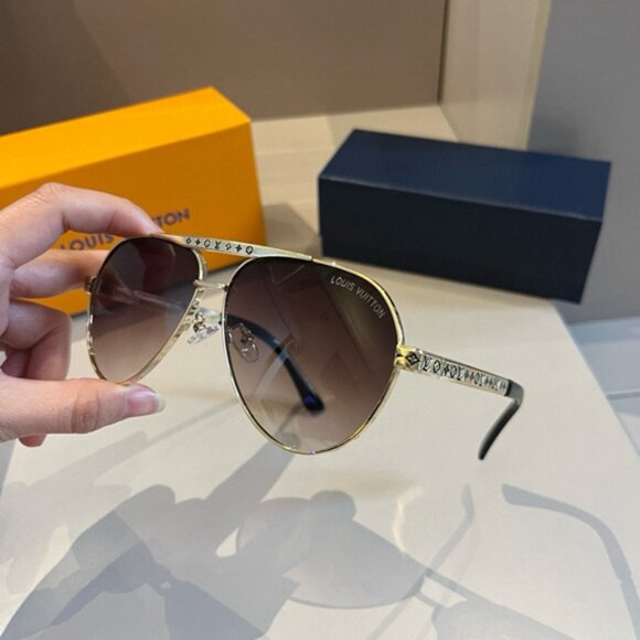 Louis Vuitton Metal Frame Sunglasses - Picture 2 of 7